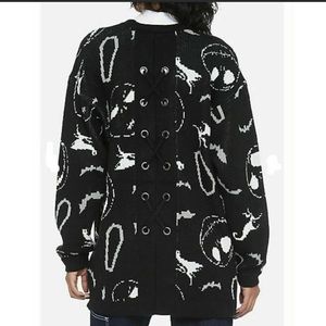 Disney, hot topic nightmare before Christmas cardigan